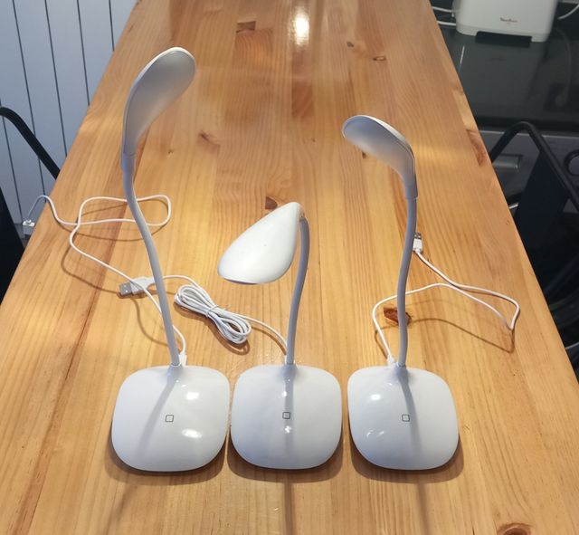 Lámpara de mesa LED flexible USB