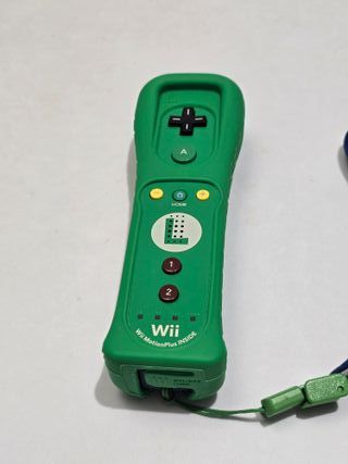 1 mando wii Luigi Motion plus original nintendo