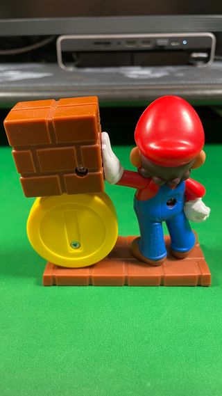 Figura Super Mario McDonalds 2013