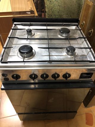 Cocina Balay Gas Butano Horno Eléctrico