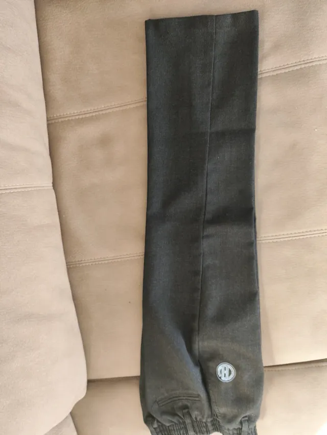 Pantalón uniforme SVP San Vicente Paúl T6