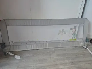 Barrera Cama Mickey Plegable 150cm