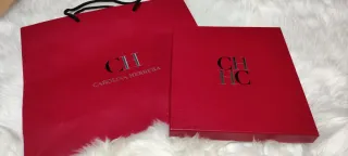 Caja y Bolsa Carolina Herrera 