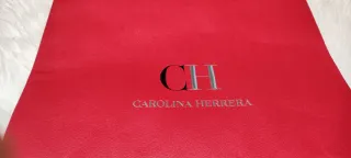 Caja y Bolsa Carolina Herrera 