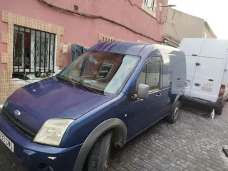 Ford Tourneo Connect 2004