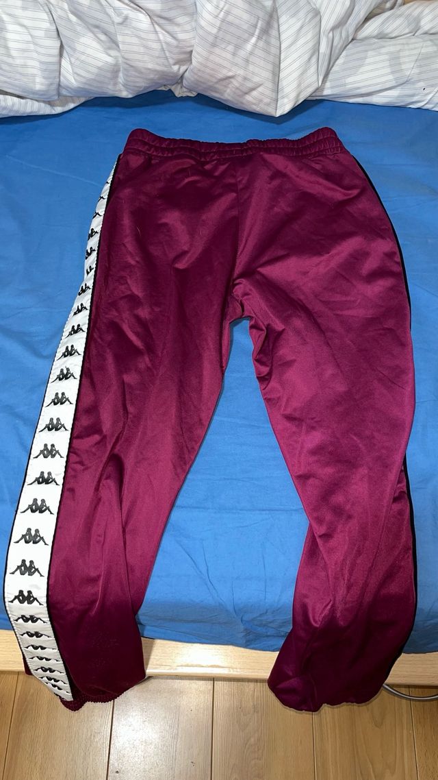 Pantalones chándal Kappa morados