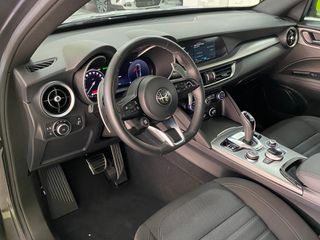 Alfa Romeo Stelvio Sprint 2.2D 160CV EAT8 EL TOP!!