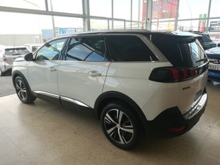Peugeot 5008 2018