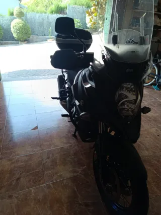 Suzuki V-Strom XT 650