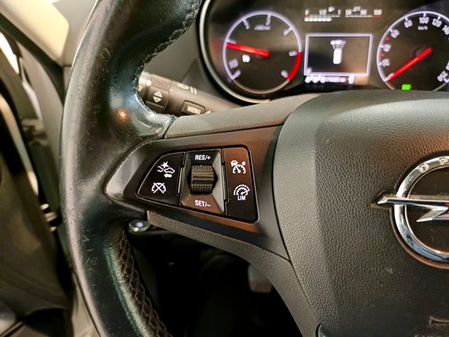 Opel Zafira Tourer 7 Plzs 2017