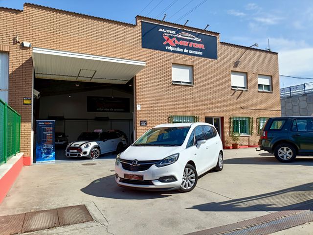 Opel Zafira Tourer 7 Plzs 2017