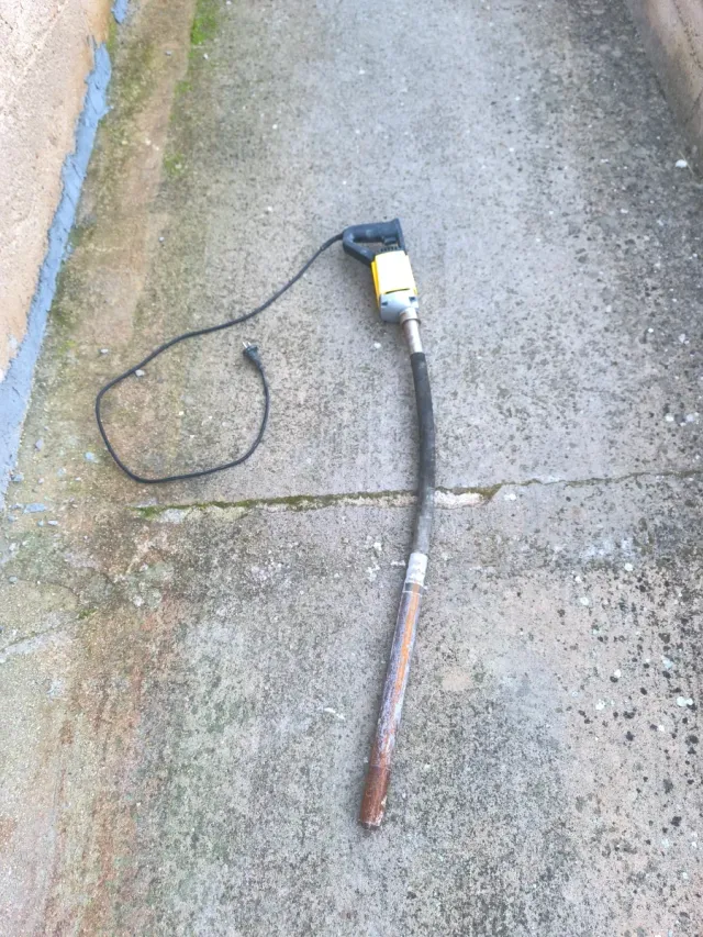 URGE Vibrador de hormigón Z1D-UL-35B