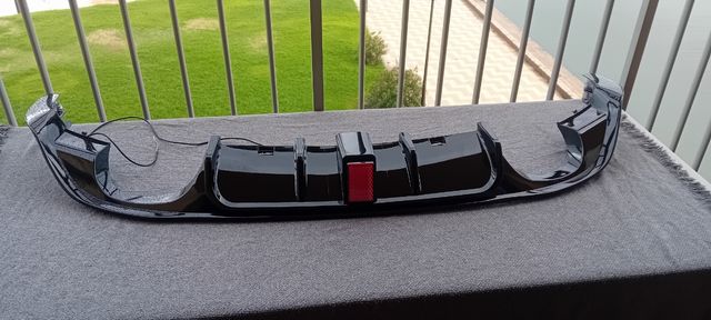 Difusor Parachoques Trasero