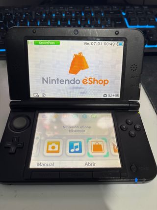 Nintendo 3DS XL Azul con Cargador