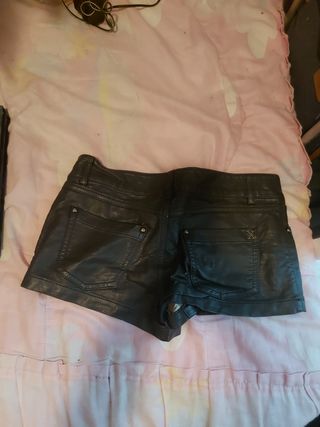 Pantalón corto Sicha 19 imitación cuero negro T.34