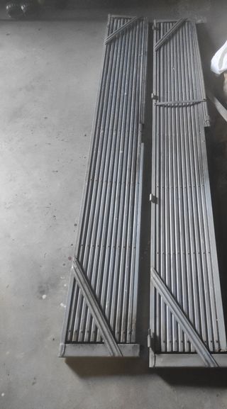 Reja metálica extensible