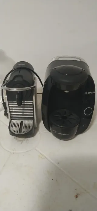 Cafetera Bosch Tassimo y Nespresso