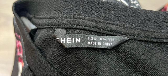 Vestido premamá floral negro