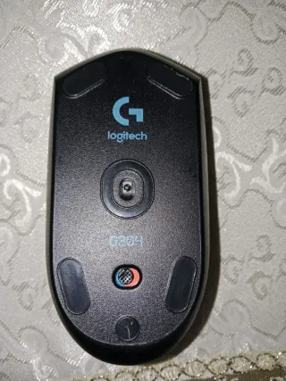 Ratón Logitech G304 Lightspeed Inalámbrico