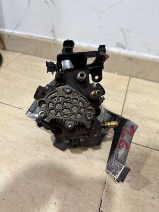 Bomba Inyectora Peugeot 1.6 HDI 9654959880