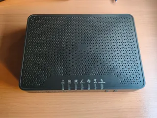 Router Livebox+ ONT – Perfecto para fibra óptica