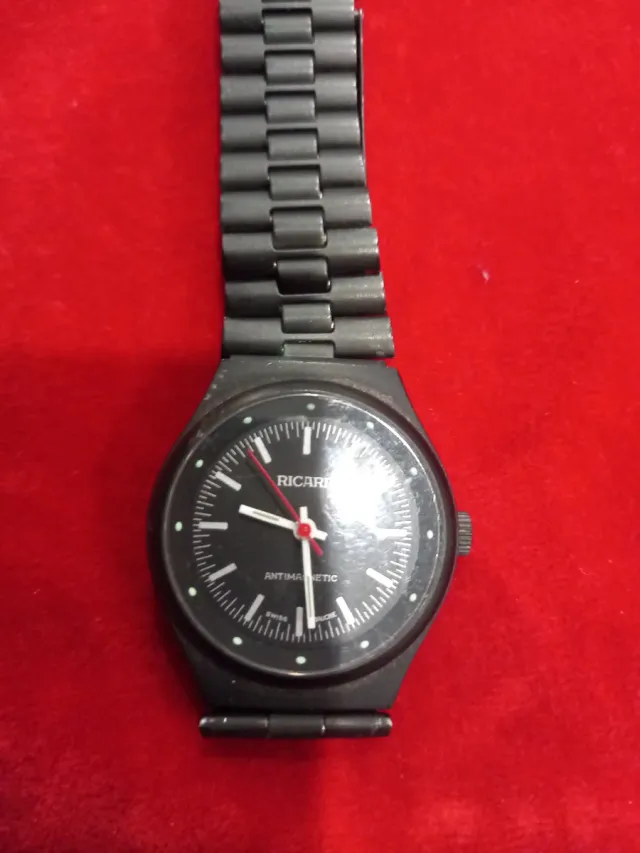 Reloj Ricard Antimagnetic Negro