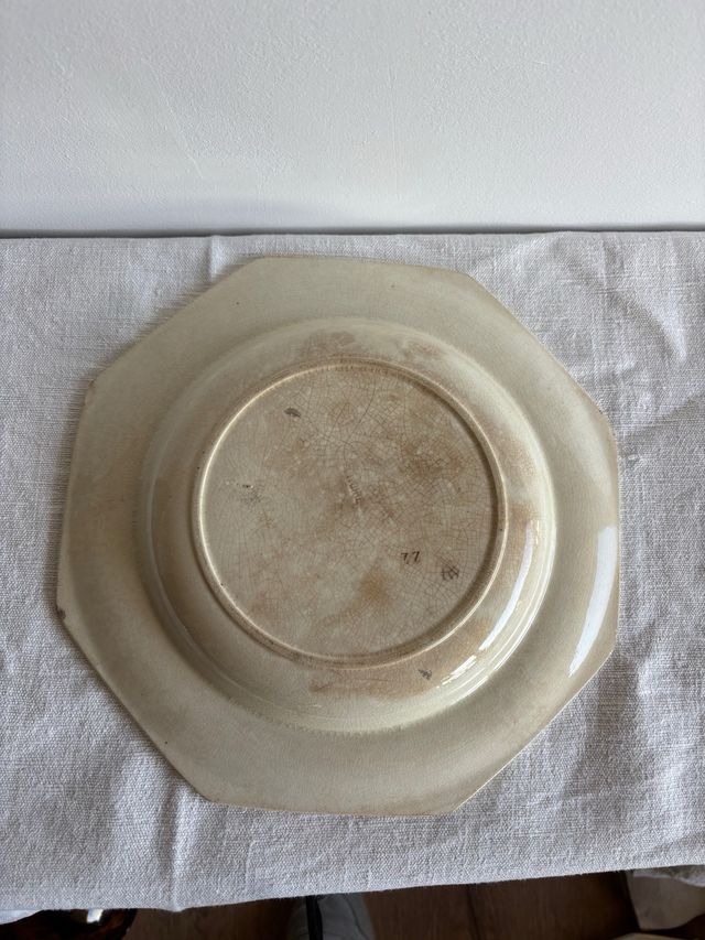 Plato antiguo Terre de Fer pájaros