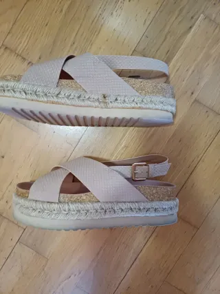 Sandalias Mustang rosas