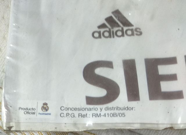 Poster de Robinho 2005-2006.