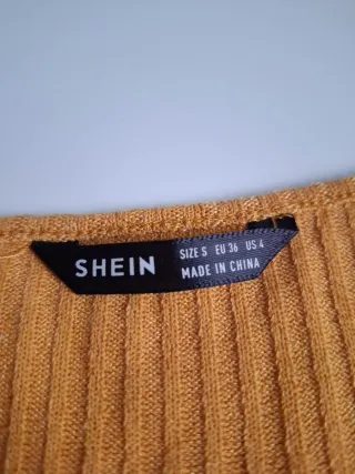 Camiseta crop SHEIN amarilla talla S