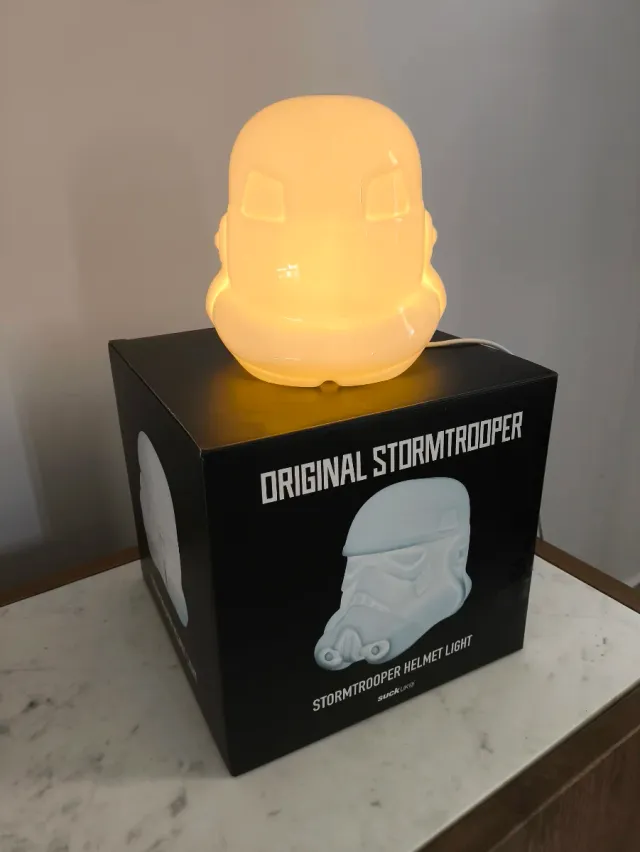 Lampara Casco Stormtrooper Star Wars Cerámica USB