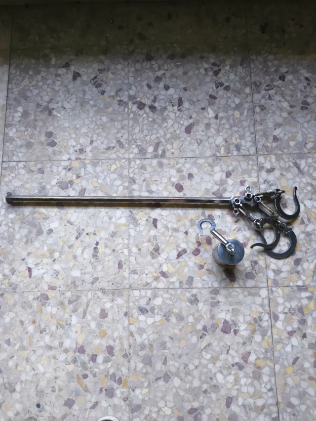 Balanza Romana Acero Inoxidable 140 kg.