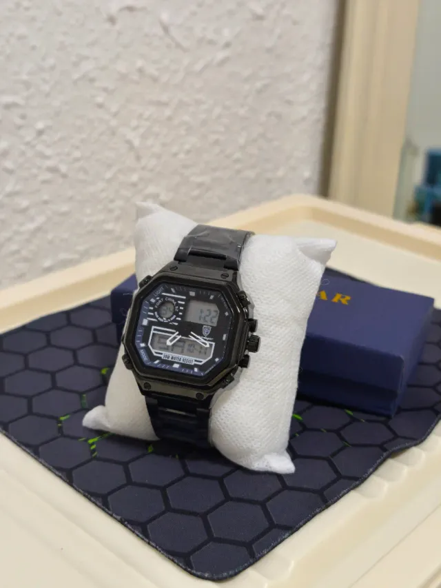 Reloj poedagar Negro y Plateado