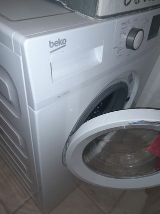 Lavatrice bianca Beko