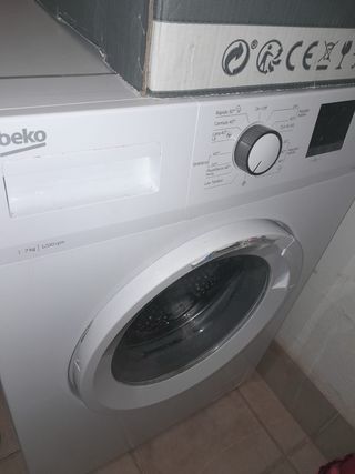 Lavatrice bianca Beko