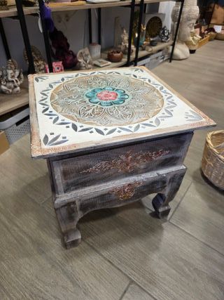 Mesa de Indonesia - Hecha a Mano Mandala