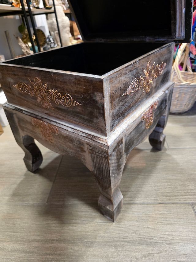 Mesa de Indonesia - Hecha a Mano Mandala