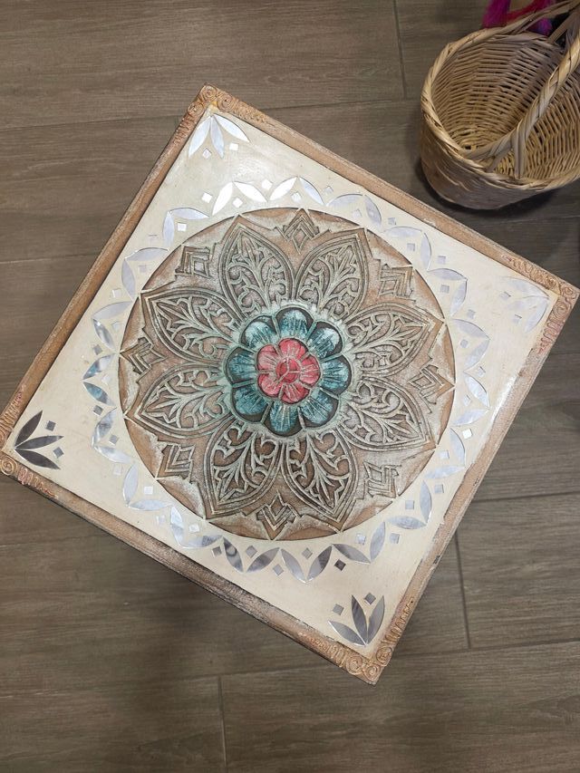 Mesa de Indonesia - Hecha a Mano Mandala