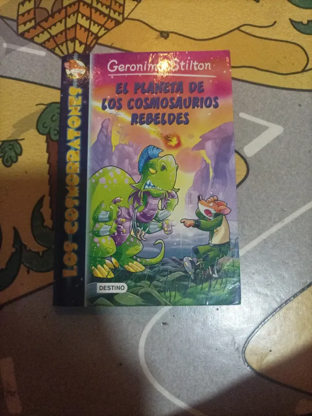 El planeta de los cosmosaurios rebeldes: Cosmor...