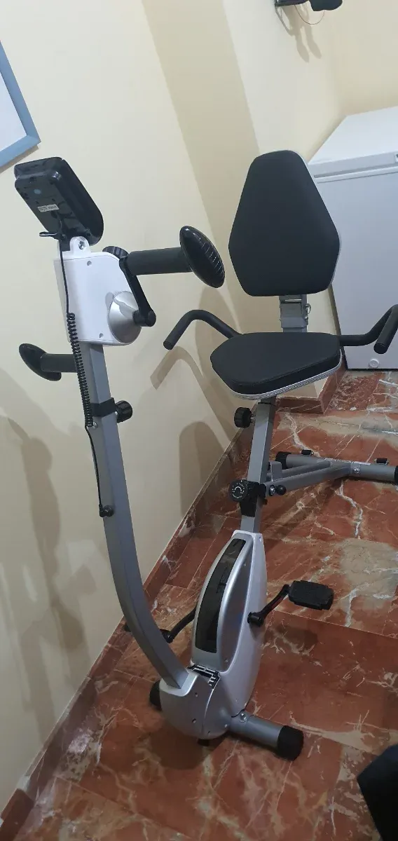 Bicicleta Estática marca dual fit