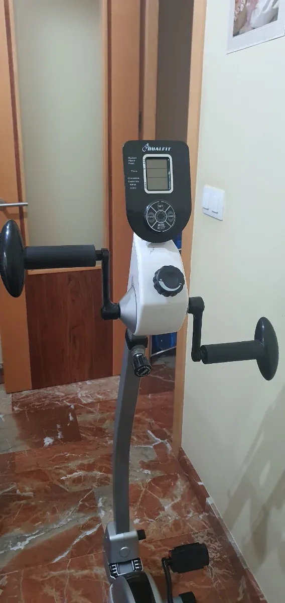 Bicicleta Estática marca dual fit