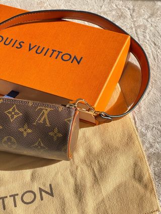 Louis Vuitton Papillon 15 Marrón