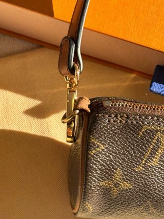 Louis Vuitton Papillon 15 Marrón
