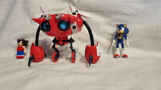 Set Figuras Sonic y Robot Sega