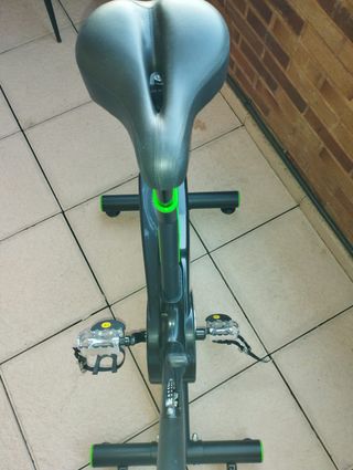 Bicicleta Spinning Bodytone DS06