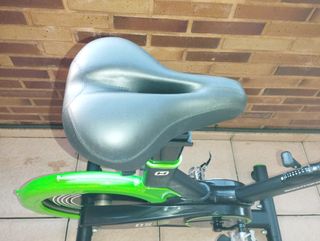 Bicicleta Spinning Bodytone DS06