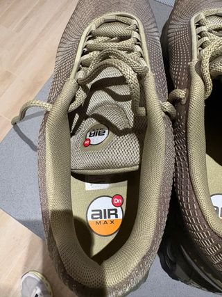 Zapatilla Nike Air Max DN Beige/Verde Oliva
