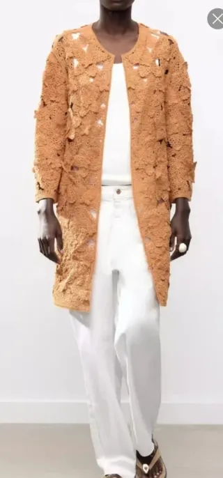 Abrigo Zara Crochet Talla S Mostaza