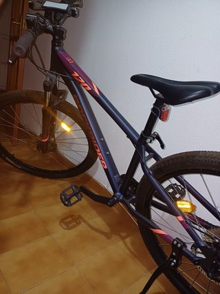 Bicicleta Rockrider 720