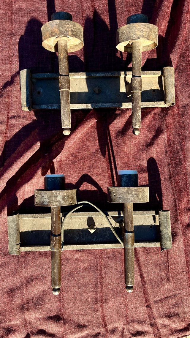 Apliques de hierro antiguos (4 unidades)